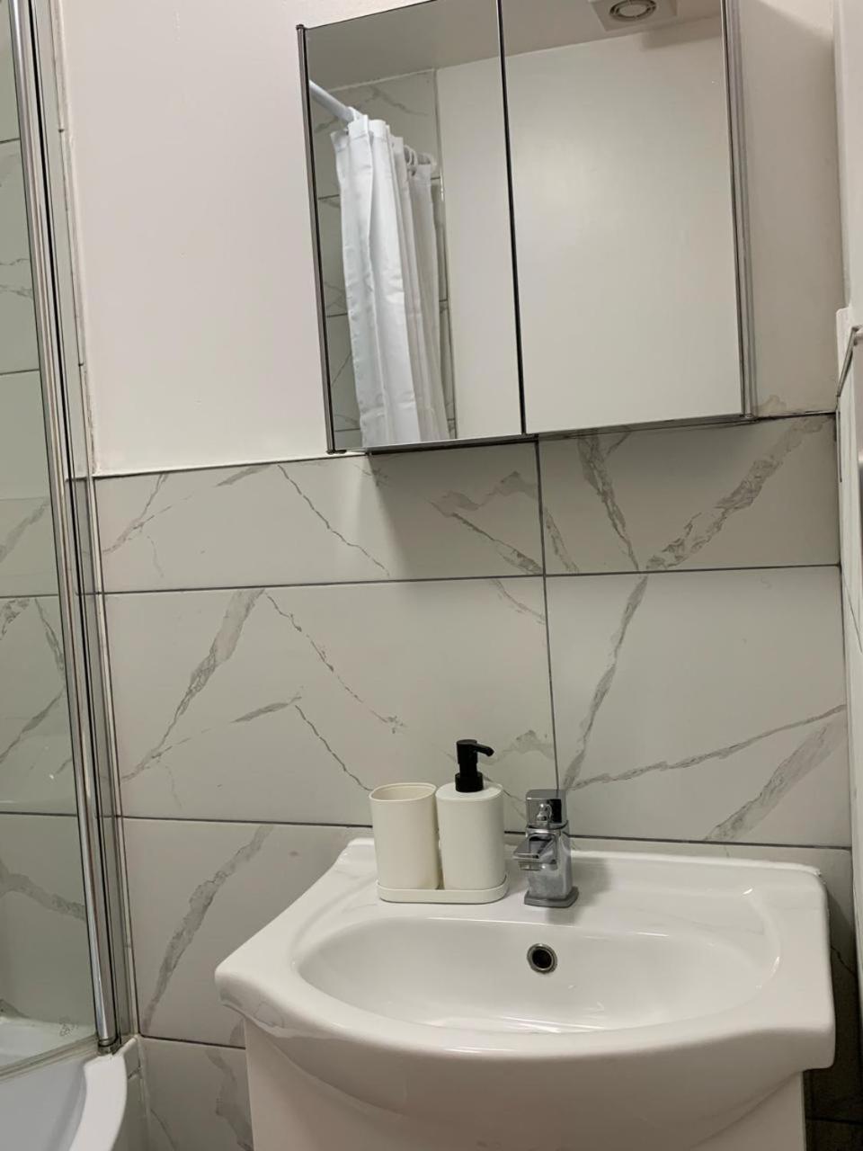 伦敦Cobbold Court Share Flat公寓 外观 照片